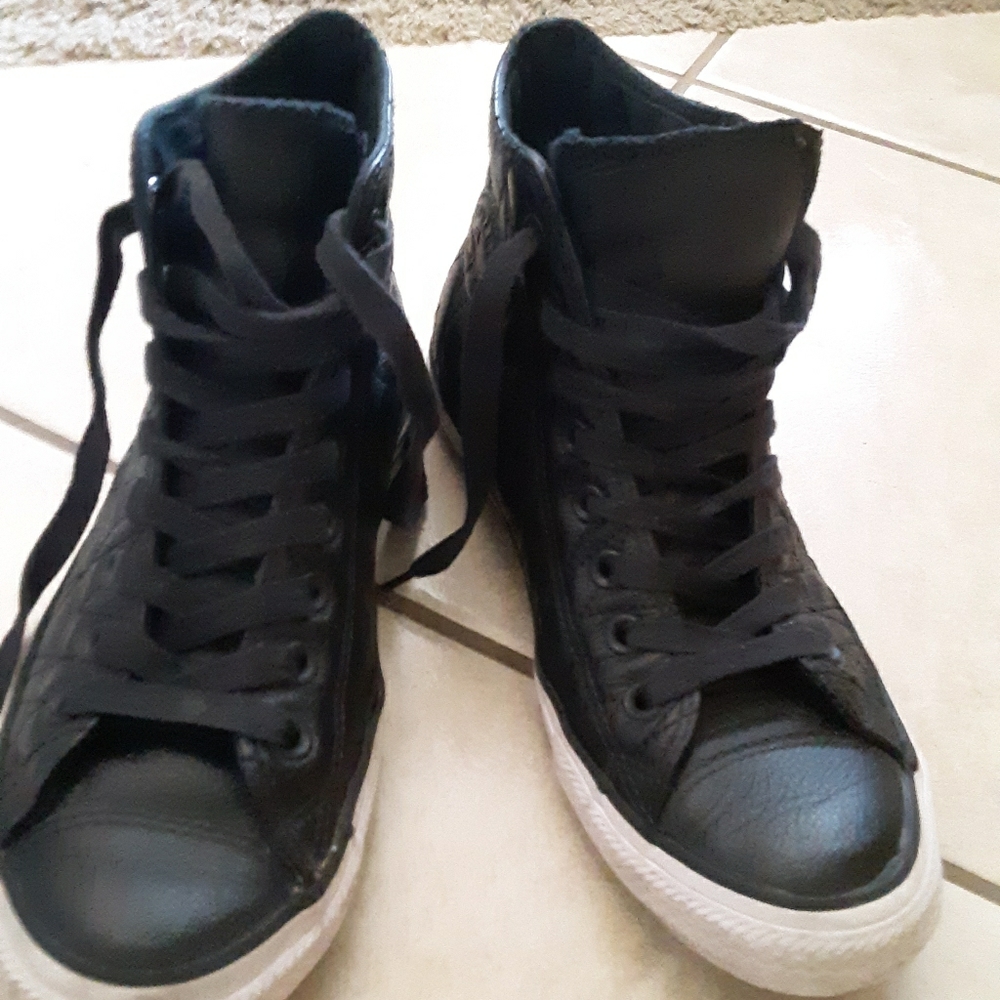 Converse Leather High Top Sneakers - Black